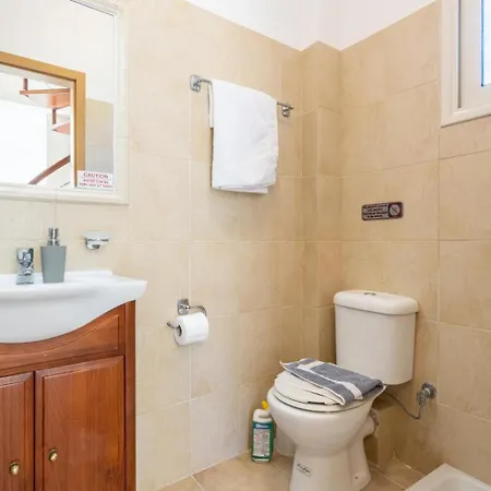 Вилла Fedra Порос