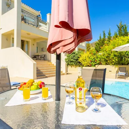 Fedra Villa